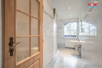 Prodej rodinného domu, 240 m², Nenačovice - 13