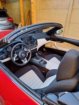 BMW Z4 35i 2011 - 13