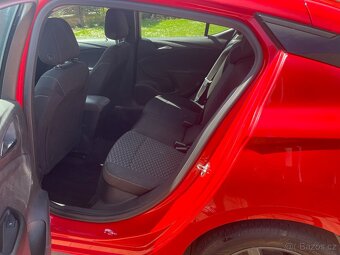 Opel Astra 1.6 cdti 81kw PŮVOD ČR - 13