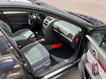 Peugeot 407 SW 1.6HDi 80kW PREMIUM Panorama STK - 13