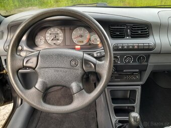 Škoda Felicia 1.6MPi 55kW rok 1998 naj.175tis. NOVÁ STK - 13