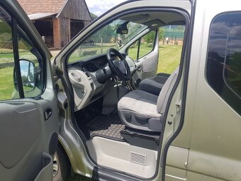 Renault Trafic Generation 2.0/84 kw spaní - 13