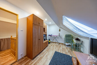 Prodej mezonetového bytu 4+1 se zahradou, 100 m², Popovice - 13