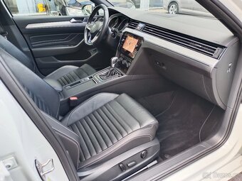 VW Passat B8 GTE Variant 1.4eTSI 160kW DSG R-Line Webasto - 13