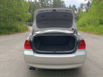 BMW 330i E90 manuál, rok 2005, pravidelný servis - 13