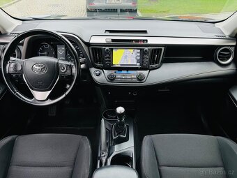 Toyota Rav4 2.0D 105KW MANUÁL 1.MAJITEL KAMERA TAŽNÉ 2WD - 13