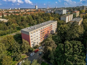 Družstevní byt 2+1 ve Strašnicích s výhledem do zeleně - 13