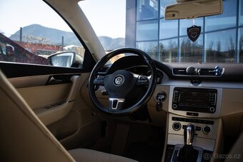 Volkswagen Passat Variant 2.0 TDI 177k Highline 4MOTION DSG - 13