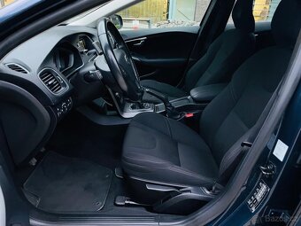 Volvo V40 2.0D3 5VÁLEC MANUÁL KAMERA ODPOČET DPH 1 MAJITEL - 13