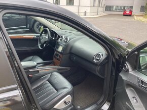 Mercedes-Benz Třídy M W164 ML 350i V6 200kW 4MATIC Tažné STK - 13
