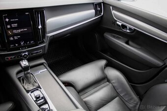 Volvo V90 D3 2.0L Momentum A/T sivá/šedá - 13
