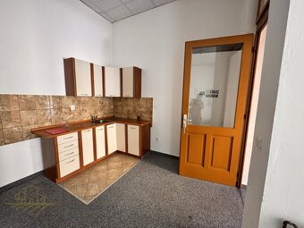 Prodej nebytového prostoru 40 m² – Jungmannova, Jablonec nad - 13