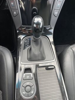Hyundai I40 1.7CRDi automat, PLNÁ VÝBAVA - 13
