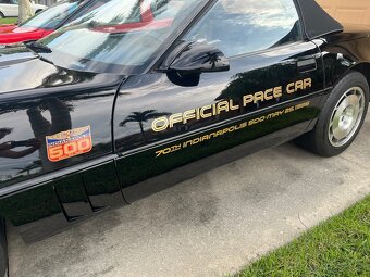 1986 chevrolet corvette c4 official pace car - 13