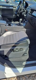 Volkswagen Touareg 3.0 TDI V6 193kW R-LINE - 13