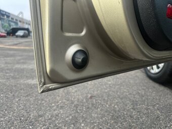 Škoda Fabia 2006 1.Majitel 79tis km Servisní kniha - 13