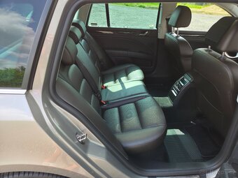 ŠKODA SUPERB 2 COMBI 2.0TDI 125KW / L&K / WEBASTO - 13