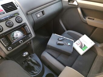VW  Touran Edition freestyle, sport line 1,9Tdi 77kw ,rok vý - 13