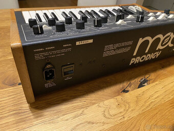 Analogový syntezátor Moog Prodigy - 13