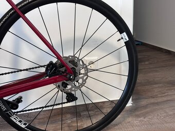 Canyon Ultimate CF SL 8 Disc - Silniční kolo - 2022 - 13