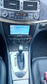 Prodám nebo vyměním krásný Mercedes Benz 3.2 benzín kombi - 13