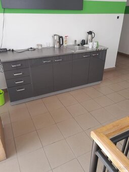 Prodej movitého majetku - 13