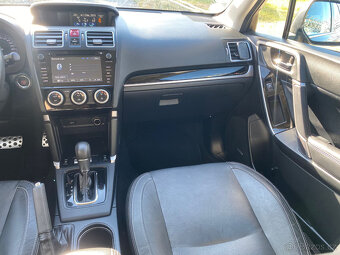 Subaru Forester XT 2.0 177kW - 13