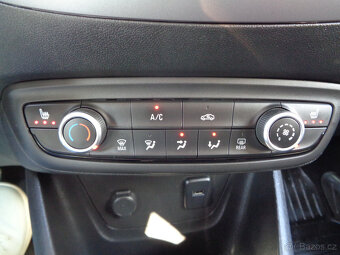 OPEL CROSSLAND X 1.2i KOUPENO ČR,1.MAJITEL,SERVISKA - 13