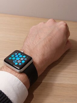 Apple Watch Series 3 42mm GPS - 13
