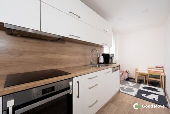 Prodej bytu 3+1 s garáží a zahradou, Zlín - Louky - 13