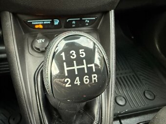 2021 FORD Transit Courier 1,5TDCi 77tkm,klima,navi,parkače - 13