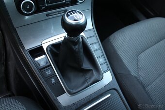 Volkswagen Passat 1.6 TDI,77 kW,Variant-Comfortline - 13