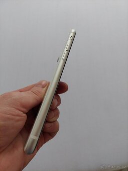 iPhone SE 2020 256 GB bílá nová baterie 100 % stav kompletní - 13