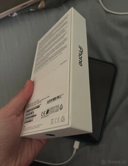 Prodám apple iphone 11 - 13
