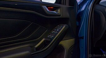 Ford Focus ST 2.3 - 13