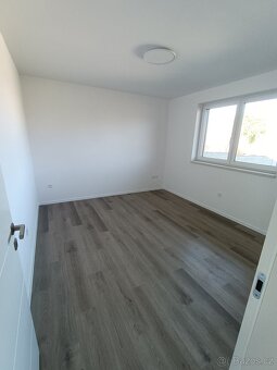 Prodej novostavby rodinného domu  4+kk, ener. tř. A - 13