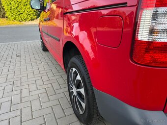 Volkswagen Caddy combi life 1.4 benzín 59kW - 13