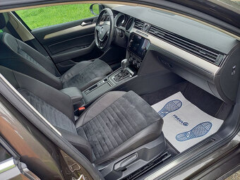 Volkswagen Passat  2.0Tdi Highline+Dsg+ČR+112000km TOP STAV - 13