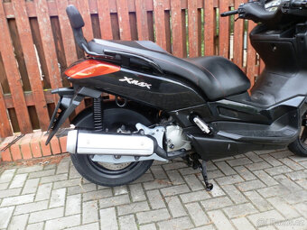 Yamaha X-Max 125 (2009) - 13