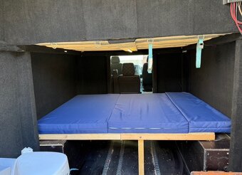 MERCEDES-BENZ SPRINTER 2.2CDi rok 2013 přestavba obytný vůz - 13