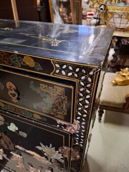 Starožitná čínská vykládaná komoda - 13