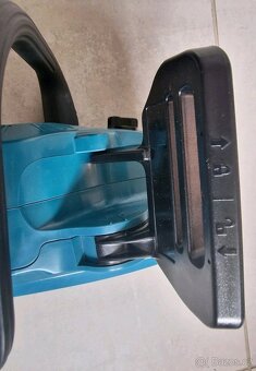 Aku řetězová pila Makita DUC353Z - 13