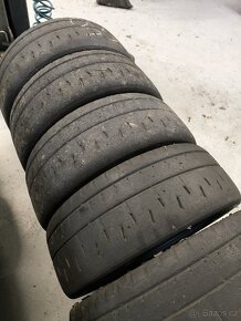 Závodní pneu Hankook R16( 12ks 33, 4ks 53) - 13