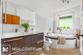 Prodej rodinného domu 270 m2 ve Stráži nad Nisou - 13