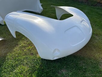 Karoserie Porsche 718 RSK - 13