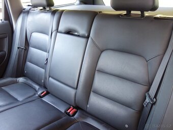 VOLVO V70 2.0D4 133kW 8A DRIVE - 13