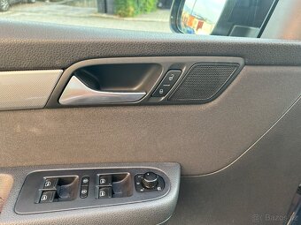 Přidám VW Sharan, 130kw,tažné , BI-Xenon - 13