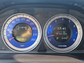 VOLVO XC60 2012 3.0 T6 224kW AWD 4x4 R-DESIGN,PANORAMA,NAVI - 13