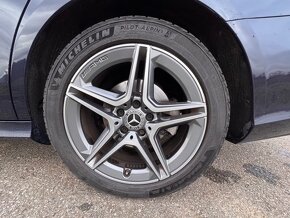 MERCEDES-BENZ E220 D 4matic AMG - 13