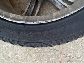 Celoroční pneu 215/45/17 a R17 kola 4x100 s TMPS - 13